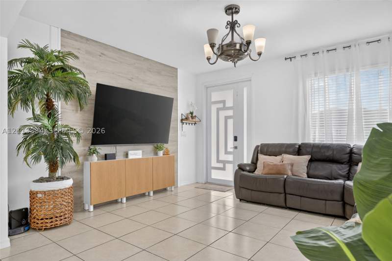 4 bedroom SingleFamilyResidence at 28232 SW 128th Path, Lake Frances Subdivision, Homestead — photo 3