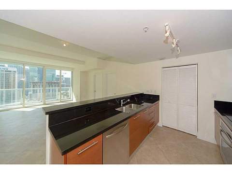253 NE 2nd Avenue 2710, Miami FL - photo 10 of 37