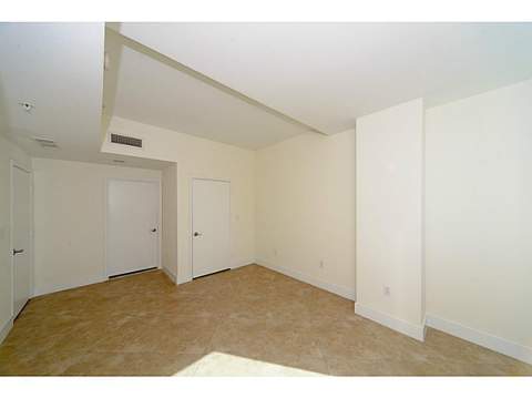 253 NE 2nd Avenue 2710, Miami FL - photo 15 of 37