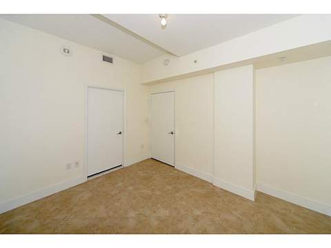 253 NE 2nd Avenue 2710, Miami FL - photo 17 of 37