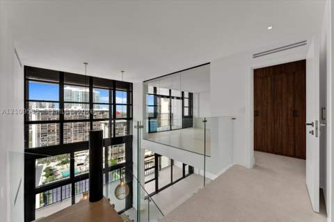 1865 Brickell Ave Aphvii, Miami FL - photo 23 of 37