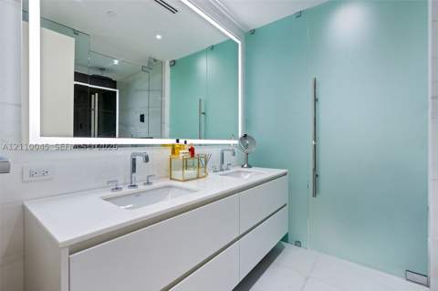 300 Biscayne Boulevard Way 3105W, Miami FL - photo 15 of 39