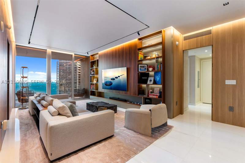 2 bedroom Condominium at 300 Biscayne Boulevard Way 3105W, Aston Martin Residences, Miami — photo 3