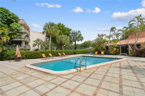 13120 SW 92nd Ave B-Ph18, Miami FL - photo 20 of 32