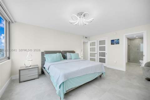 7135 Collins Ave 1426, Miami Beach FL - photo 6 of 33