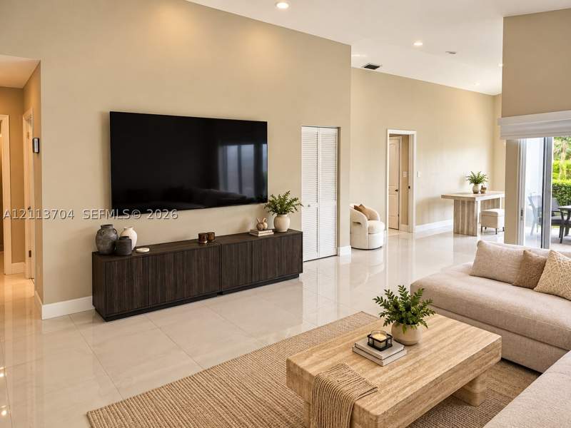 4 bedroom SingleFamilyResidence at 5254 SW 153rd Ct, Lakes Of The Meadow-Meado, Miami — photo 5