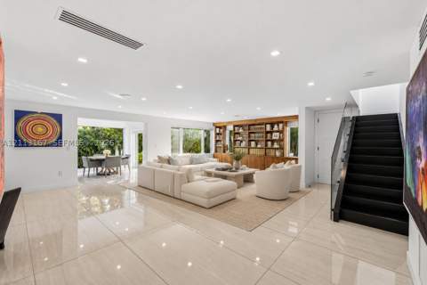 1278 W 27th St, Miami Beach FL - photo 6 of 55