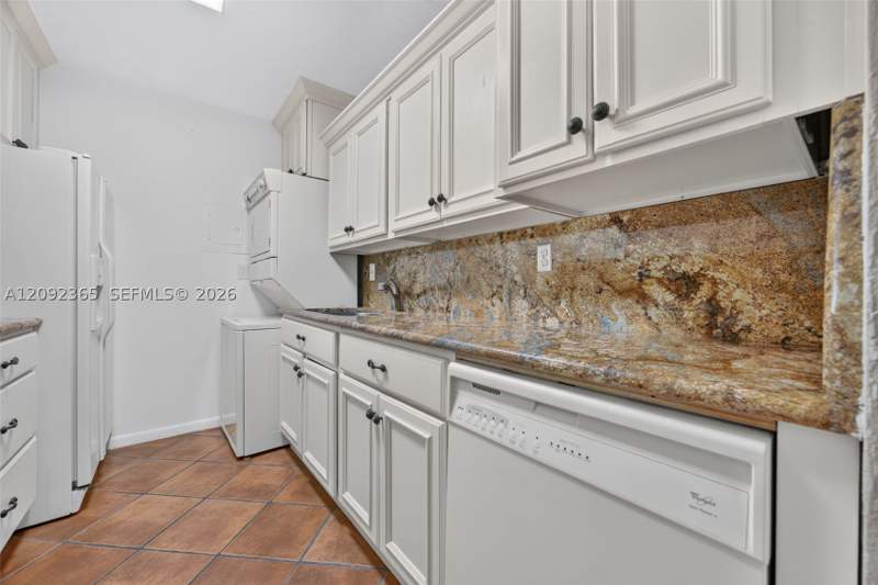 2 bedroom Condominium at 9356 SW 77th Ave J7, Kingston Square Condo, Miami — photo 5