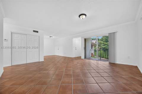 9356 SW 77th Ave J7, Miami FL - photo 7 of 42