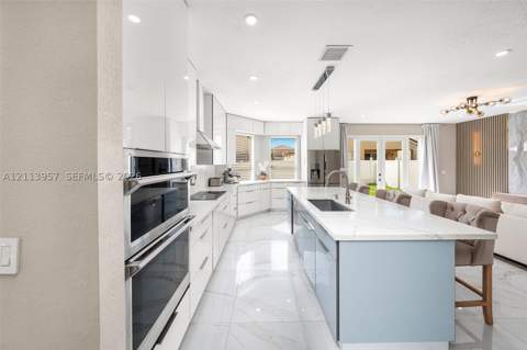 1710 NE 37th Pl, Homestead FL - photo 10 of 59