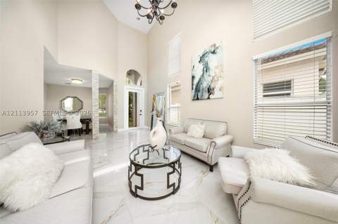 1710 NE 37th Pl, Homestead FL - photo 6 of 59