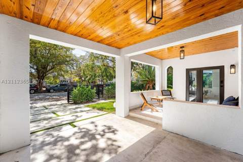 445 NE 76th St, Miami FL - photo 10 of 84