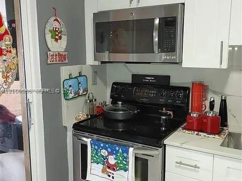 7801 W 36th Ave 101, Hialeah FL - photo 7 of 17