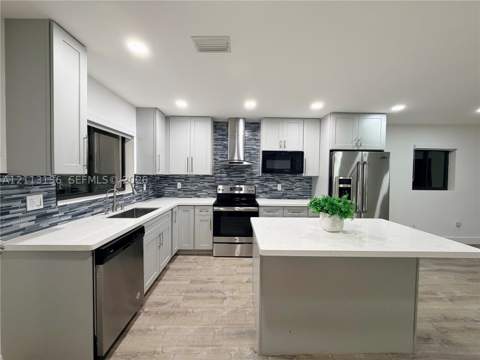 14720 SW 107th Ter, Miami FL - photo 7 of 22