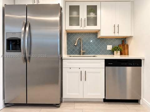 15888 SW 95th Ave 307, Miami FL - photo 8 of 16