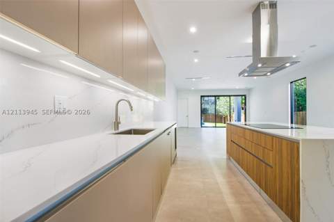 3242 Day Avenue, Miami FL - photo 8 of 35