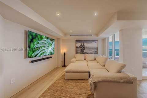 6767 Collins Ave 2206, Miami Beach FL - photo 16 of 40