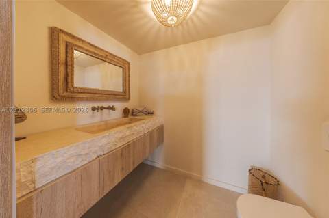 6767 Collins Ave 2206, Miami Beach FL - photo 21 of 40