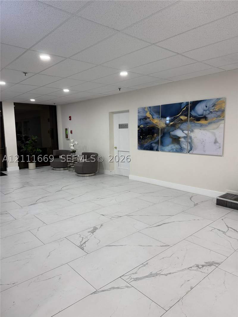 2 bedroom Condominium at 900 NE 195th St 105, Chantilly Condo, Miami — photo 5