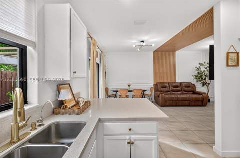 20737 NE 2nd Ct, Miami FL - photo 12 of 48
