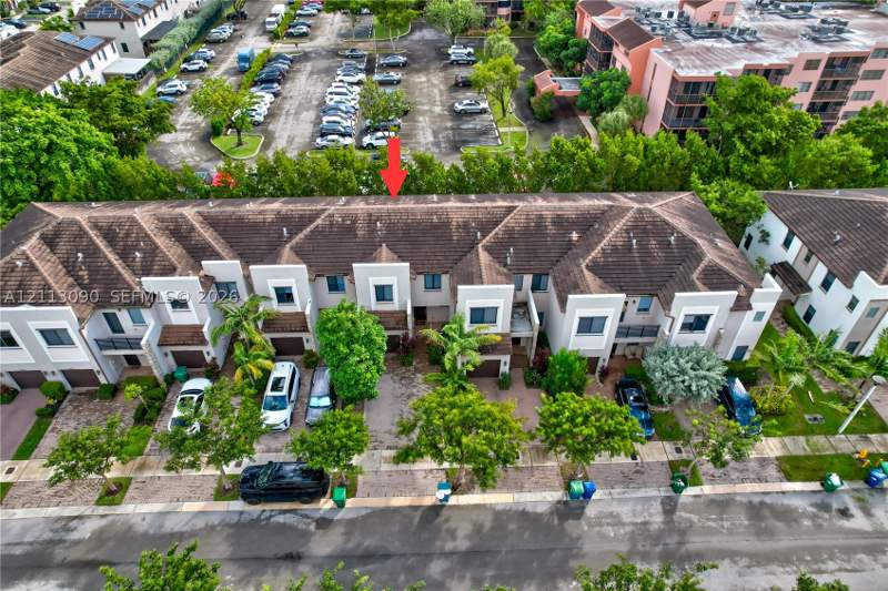 3 bedroom Townhouse at 20737 NE 2nd Ct, Via Ventura Neighborhood, Miami — photo 2