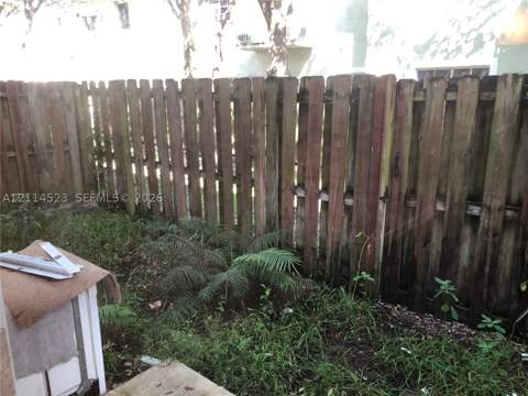2733 NE 3rd Ct 103, Homestead FL - photo 17 of 20