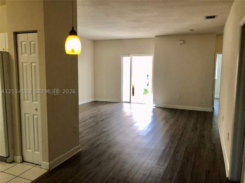3 bedroom Condominium at 2733 NE 3rd Ct 103, Caribbean Isles Villas Co, Homestead — photo 3