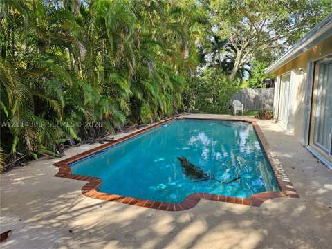 9056 SW 213th St, Cutler Bay FL - photo 7 of 7