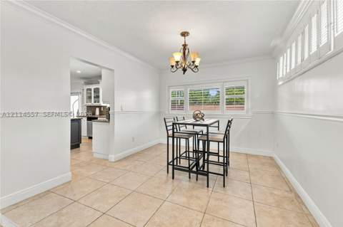 9261 SW 88th Ter, Miami FL - photo 10 of 49