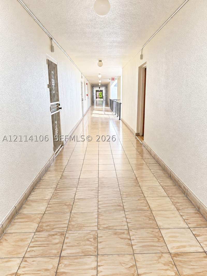 1 bedroom Condominium at 8990 SW 24th St 214, Westchester Luxury Condo, Miami — photo 4