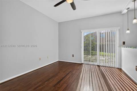 7974 NW 190th Ter, Hialeah FL - photo 10 of 51