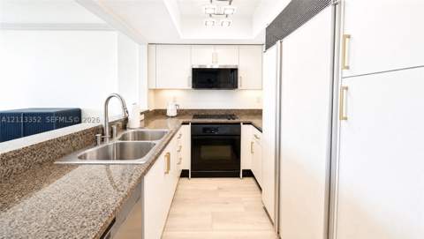 1500 Ocean Dr 1210, Miami Beach FL - photo 6 of 29