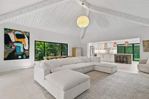 4140 Pamona Avenue, Miami FL - photo 10 of 50