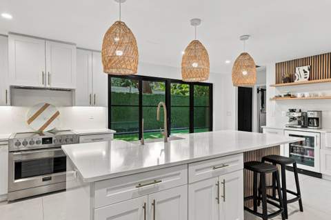 4140 Pamona Avenue, Miami FL - photo 15 of 50