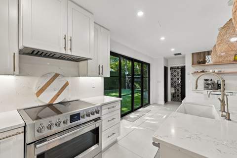 4140 Pamona Avenue, Miami FL - photo 18 of 50