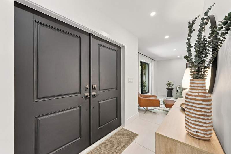 3 bedroom SingleFamilyResidence at 4140 Pamona Avenue, Utopia, Miami — photo 3