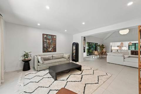 4140 Pamona Avenue, Miami FL - photo 8 of 50