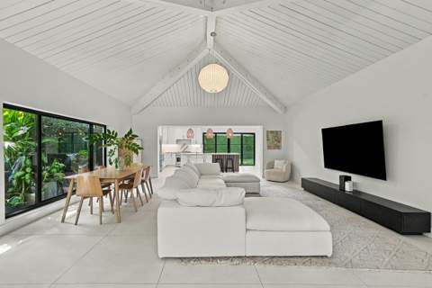 4140 Pamona Avenue, Miami FL - photo 9 of 50
