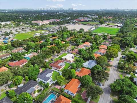 305 NW 111th St, Miami Shores FL - photo 16 of 18