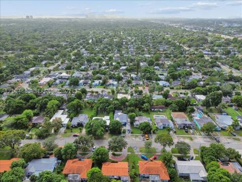 305 NW 111th St, Miami Shores FL - photo 17 of 18