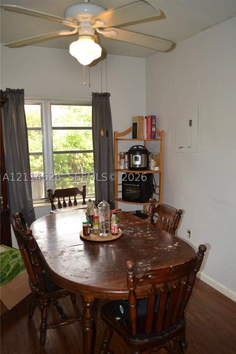 4381 SW 16th St, Miami FL - photo 10 of 18