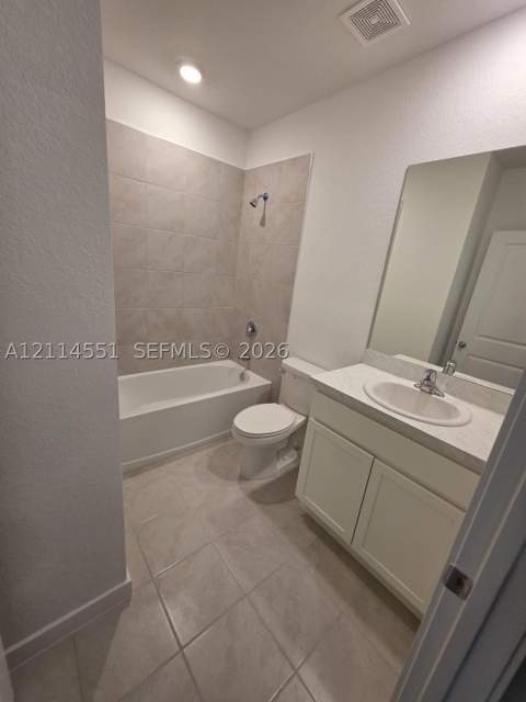 457 NE 12th St, Florida City FL - photo 11 of 15
