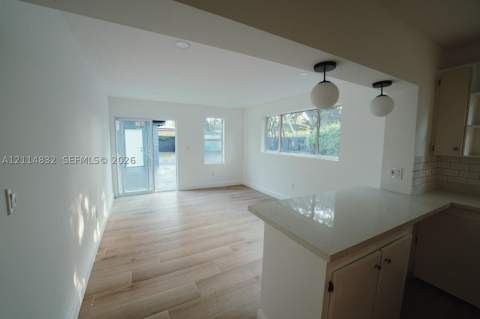 801 NE 144th St, North Miami FL - photo 7 of 16