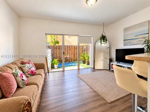 1570 NE 33rd Rd 104-11, Homestead FL - photo 13 of 24
