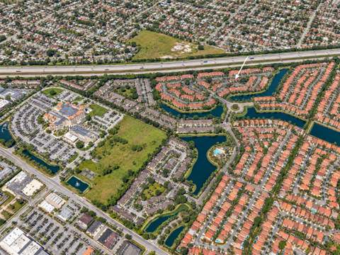 1570 NE 33rd Rd 104-11, Homestead FL - photo 24 of 24
