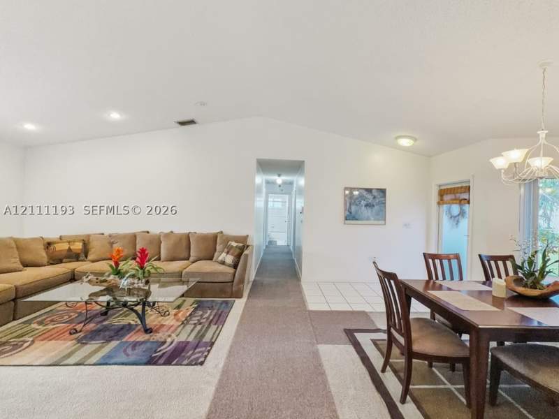 3 bedroom SingleFamilyResidence at 17853 SW 137th Pl, Three Lakes, Miami — photo 4