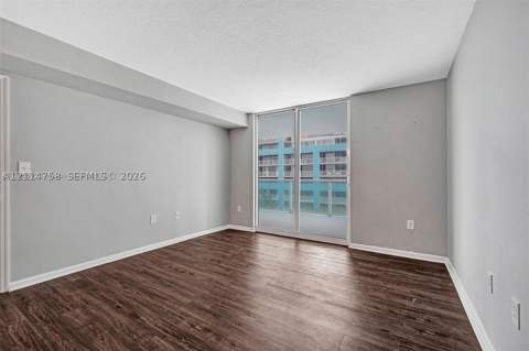 2101 Brickell Ave 403, Miami FL - photo 11 of 28