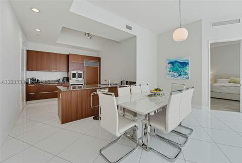15901 Collins Ave 3907, Sunny Isles Beach FL - photo 6 of 37