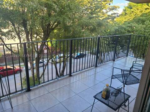 1990 W 56th St 1319, Hialeah FL - photo 20 of 22