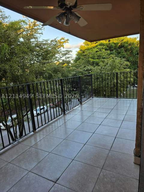 1990 W 56th St 1319, Hialeah FL - photo 21 of 22